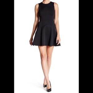 Theory Tillora Mod Scuba Fit & Flare Dress